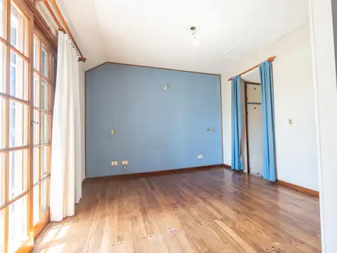 Casa en Castelar Norte en venta