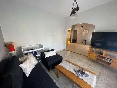 Depto Tipo Casa en Alquiler de 3 dormitorios