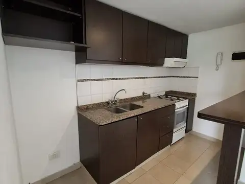 Departamento en Alquiler con 1 cocheras