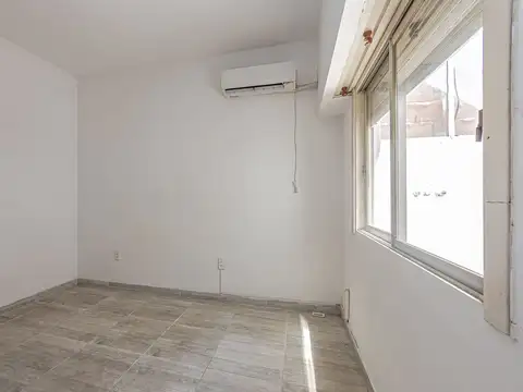 Depto Tipo Casa en Venta de 2 ambientes