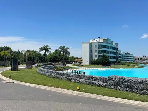Casa en Alquiler Lagoon Pilar