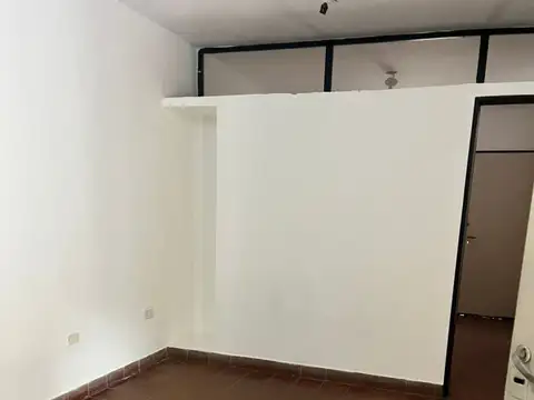 Depto Tipo Casa en Alquiler de 2 ambientes