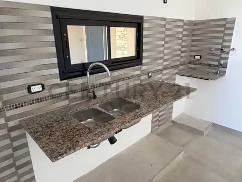 Departamento en Venta en Berisso, USD 68.000