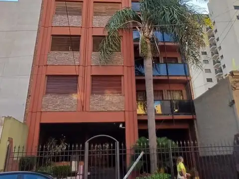 Departamento en venta - 3 Dormitorios 3 Baños - 137mts2 - Quilmes