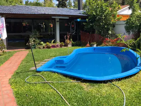 Venta casa en Barrio Suhr Horeis, Loma Hermosa