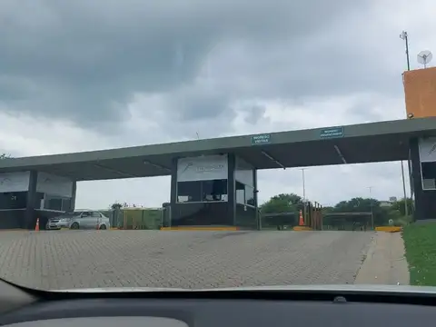 VENTA LOTE EN COUNTRY TIERRA ALTA ML 8-A 802 mtrs2