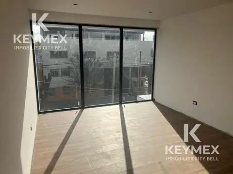 Oficina en Venta en City Bell, USD 80.000