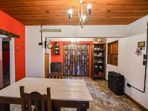 Casa en Venta con 1 cochera