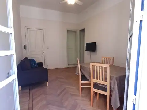 Depto Tipo Casa en Alquiler de 2 dormitorios