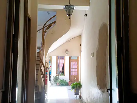 Bolivar 1100, Piso 1