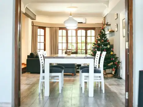 Domingo Olivera 1100