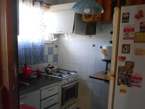 Colombia 400, Piso 3