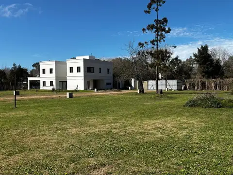 Terreno en barrio cerrado de Villa Elisa