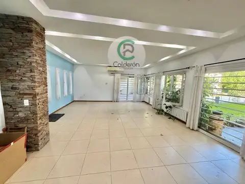 Casa en Venta en Francisco Alvarez, USD 190.000