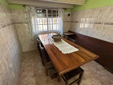 Depto Tipo Casa en Venta 40 años