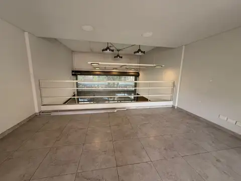 Local en Alquiler en Muñiz, $ 2.500.000