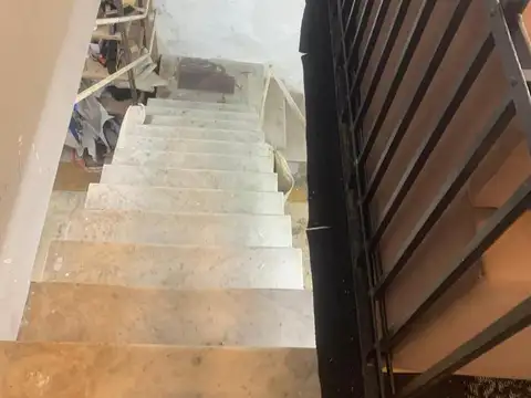 Local en Venta 25 años