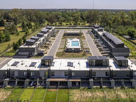 Townhouse de 3 ambientes en venta en Oliden Joven Pilar