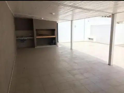 Departamento en Alquiler en Republica De La Sexta, $ 390.000