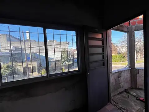 Depto Tipo Casa en Venta 32 años