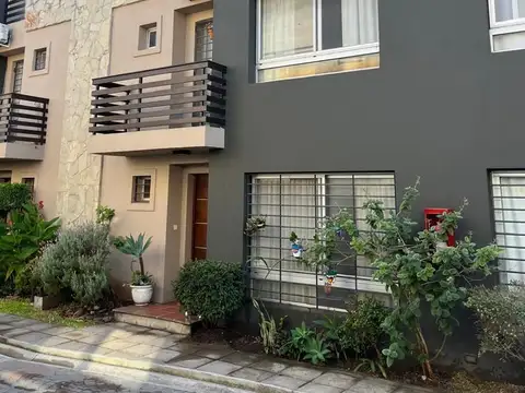 Casa Triplex  en Venta en Tigre, G.B.A. Zona Norte, Argentina