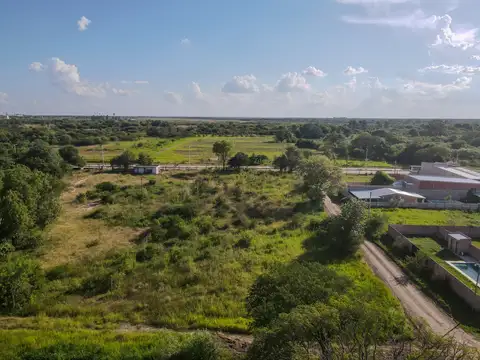 Terreno en Venta 100  mts Frente