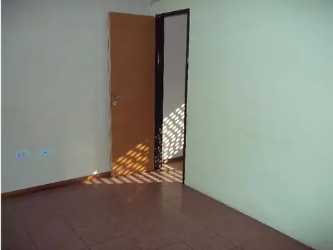 Inte Juan Dellepiane 965 , Piso 1