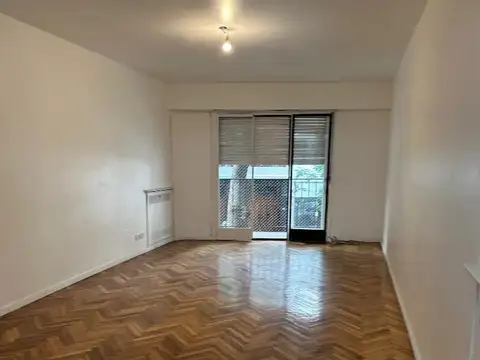 Pacheco De Melo 2400