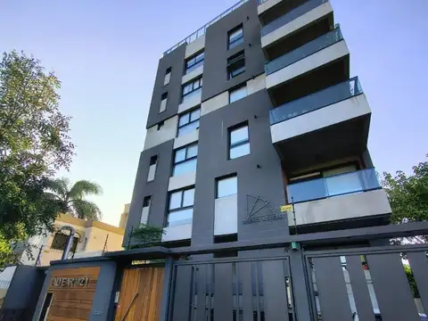 Departamento en venta - 2 amb c/ cochera - Ituzaingó Norte
