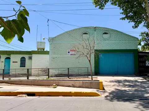 Juan Manuel Estrada 300