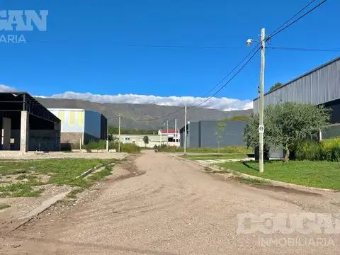 Terreno en Venta 16  mts Fondo