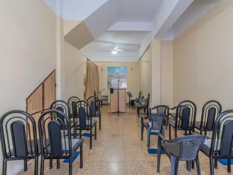 Local en Venta 40 años