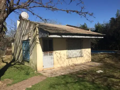 Campo 5 hectáreas c/ casa y pileta  