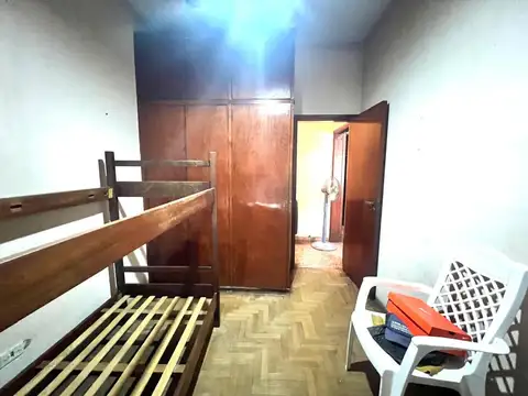 VENTA CASA 4 AMBIENTES RAMOS MEJIA - GRAN JARDÍN
