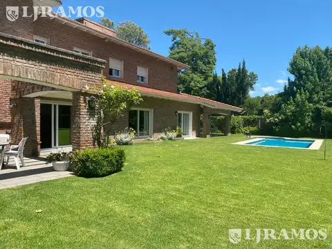 ESPECTACULAR CASA EN VENTA EN LA MEJOR ZONA DE LA HORQUETA