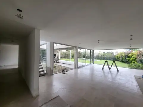 Casa en Venta en Belen de Escobar, USD 320.000