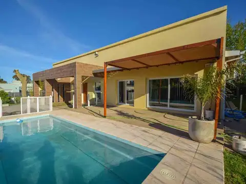 Casa en Venta 1 año