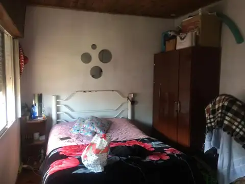 Casa en Venta en Rafael Calzada, USD 75.000