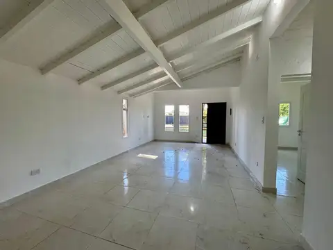 Casa en Venta en Loma Verde, USD 116.000
