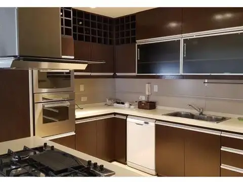 Casa en Venta de 5 dormitorios