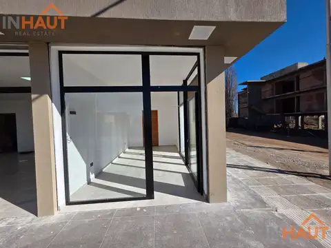 Local Comercial c/ Departamento 1 Dormitorio a Estrenar Neuquen