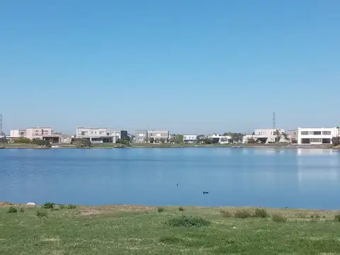 Venta lote a la laguna San Gabriel, Villa Nueva