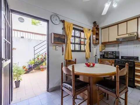 Depto Tipo Casa 5 ambientes con 3 baños