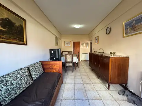 Calle 301 entre Costanera y Alameda 201.