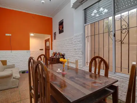 Depto Tipo Casa en Venta 70 años