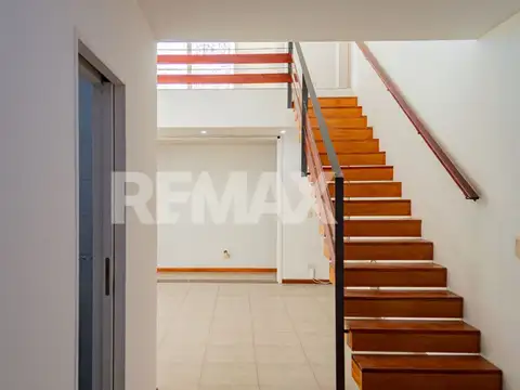 Casa en Venta en Neuquen, USD 420.000