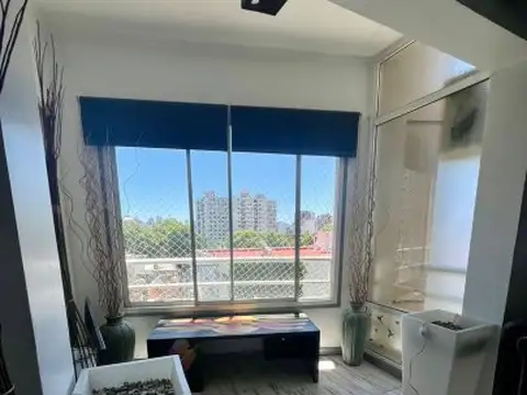 DEPARTAMENTO 2 AMBIENTES  AMOBLADO - PILETA , PARQUE Y SEGURIDAD - AVENIDA BELGRANO 3200 - ALMA...