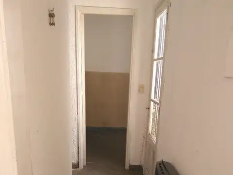 PH EN PLANTA BAJA DE 2 DORMI, EXCELENTE UBICACIÓN