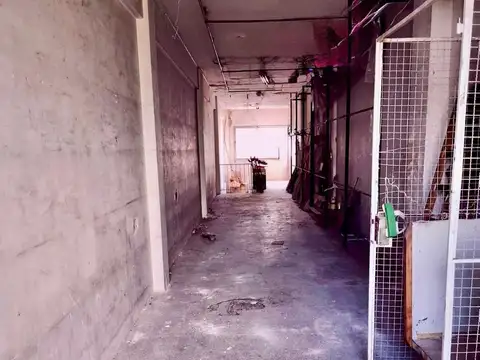 Local en Alquiler en Flores Norte, $ 5.000.000