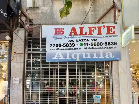 LOCAL GRAN UBICACION    3 x 22 - 3 Plantas - La mejor cuadra de Av. Avellaneda ! Consultanos